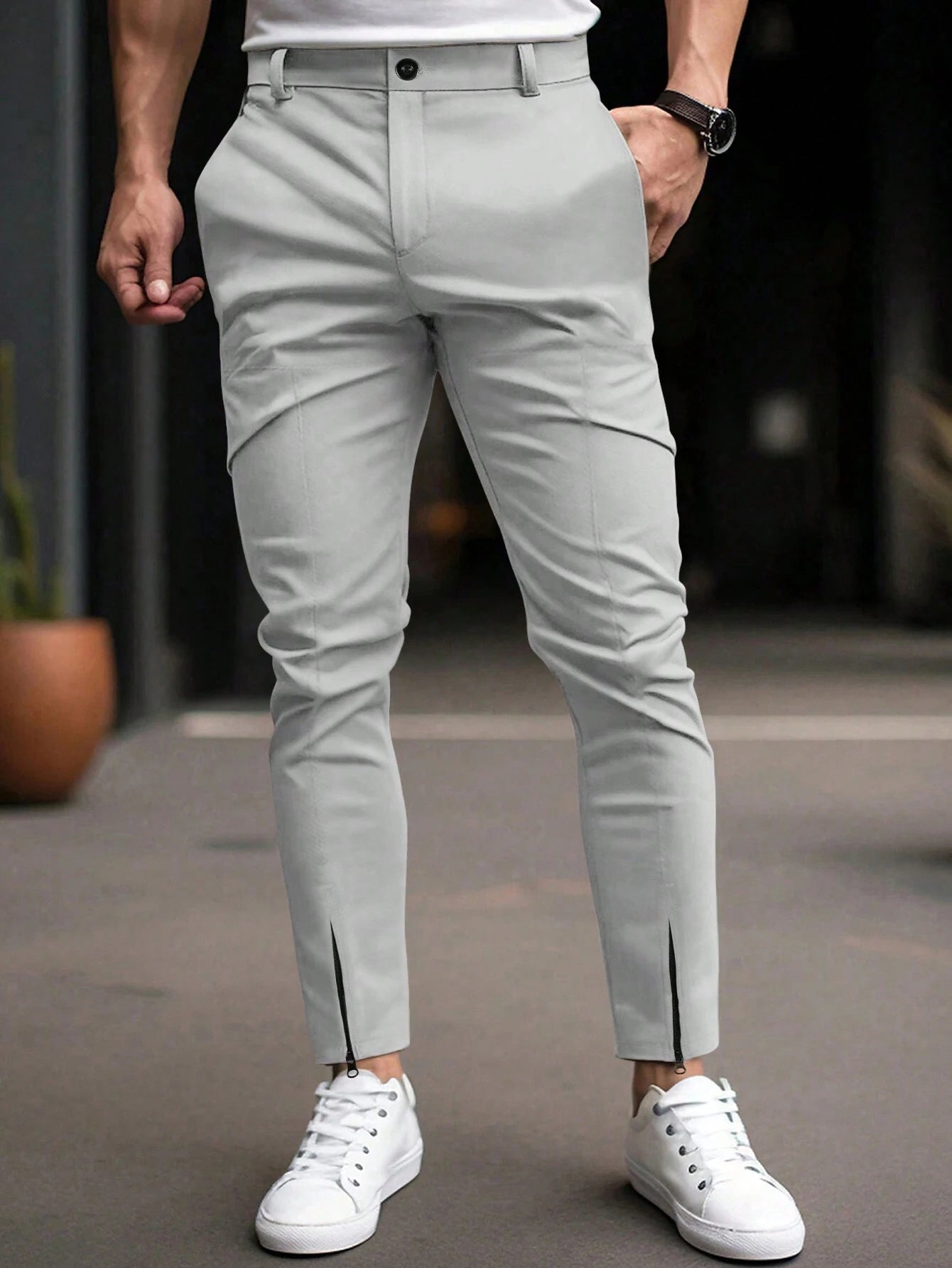 Manfinity Homme Men Casual Zippered Hem Solid Color Slim Fit Long Pants