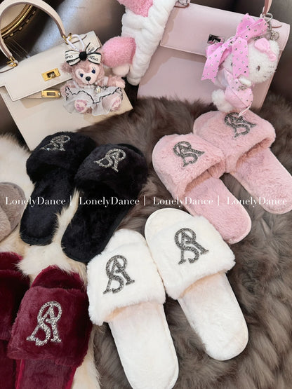 Warm Home Slippers for Women Furry Autumn Winter Indoor Comfortable Soft Material Anti-Slip Sole Versatile Use Cozy Footwear