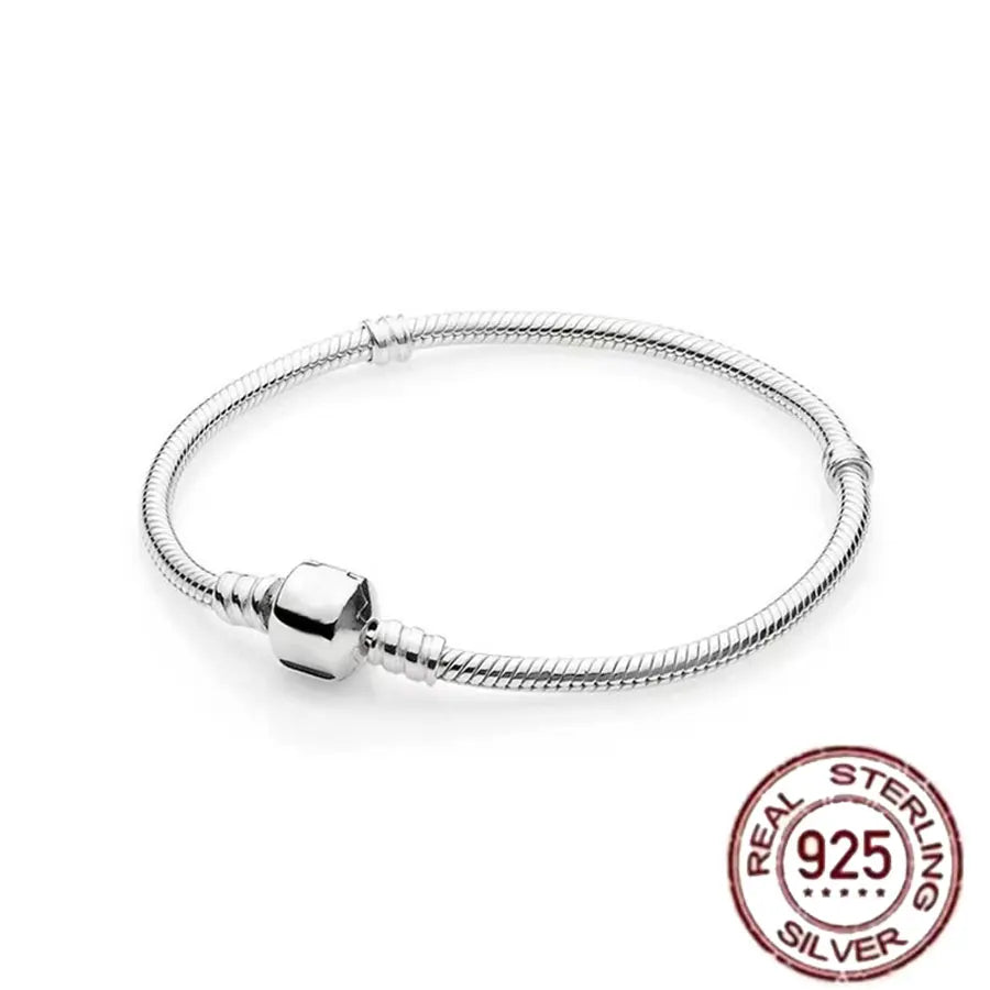 The best-selling S925 sterling silver heart-shaped crown snake bone chain is perfect for the original DlY bracelet! A perfect je