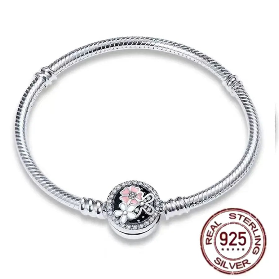 The best-selling S925 sterling silver heart-shaped crown snake bone chain is perfect for the original DlY bracelet! A perfect je