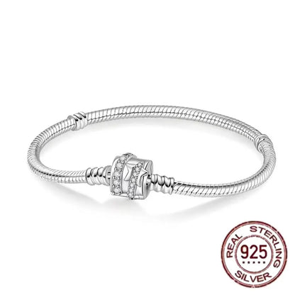 The best-selling S925 sterling silver heart-shaped crown snake bone chain is perfect for the original DlY bracelet! A perfect je