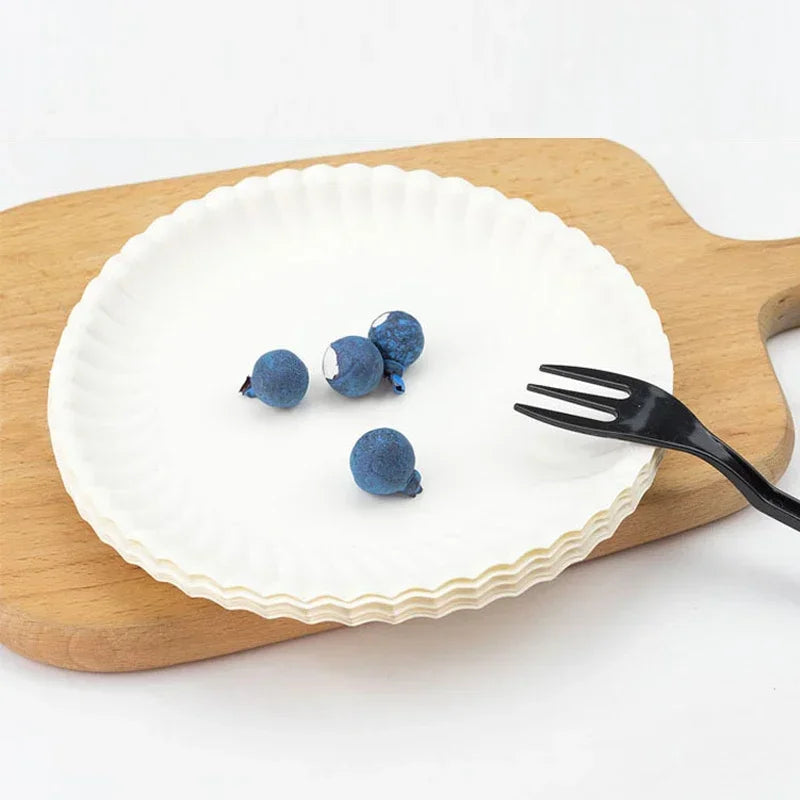 50/100Pcs 6inch Disposable Paper Plate Round Cake Dessert Snack Tray For Birthday Wedding Xmas BBQ Party Kids Painting Plates