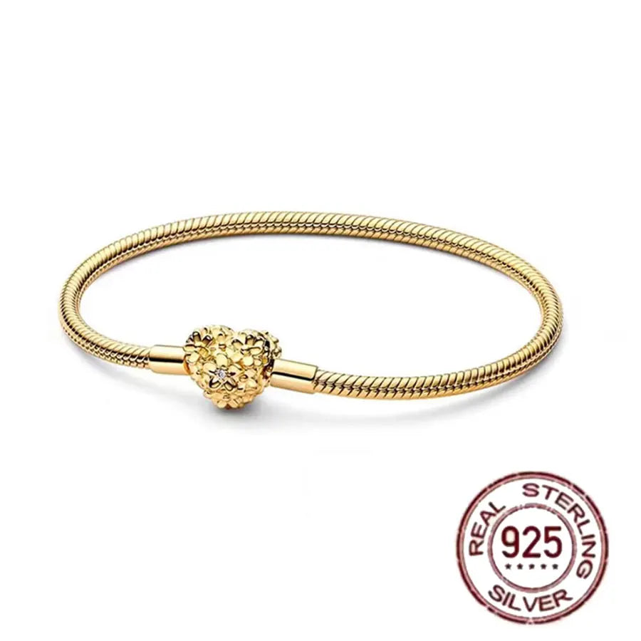 The best-selling S925 sterling silver heart-shaped crown snake bone chain is perfect for the original DlY bracelet! A perfect je