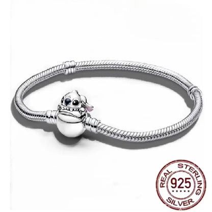 The best-selling S925 sterling silver heart-shaped crown snake bone chain is perfect for the original DlY bracelet! A perfect je