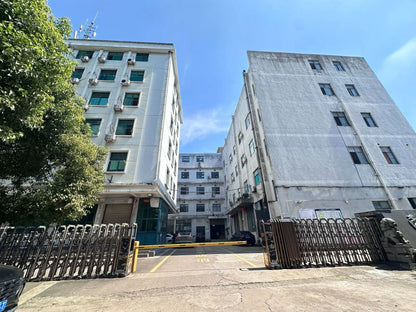 Three Row Zircon Luxury Closed Ring Finger Ring Cross Border Jewelry Gold Plated Copper Elegant Ring for Women Fashionable Ge...