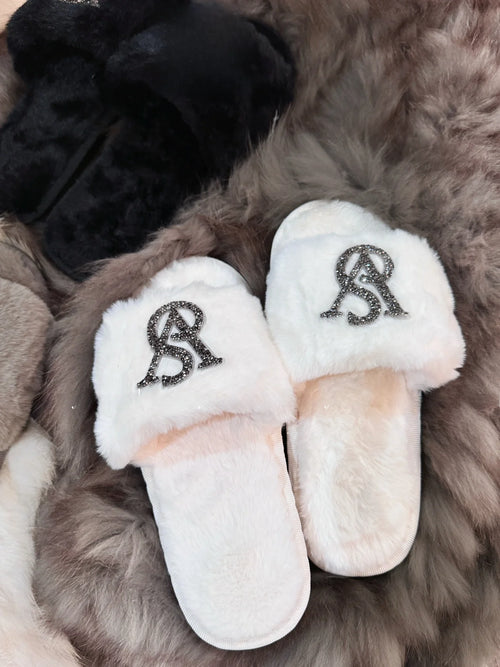 Warm Home Slippers for Women Furry Autumn Winter Indoor Comfortable Soft Material Anti-Slip Sole Versatile Use Cozy Footwear