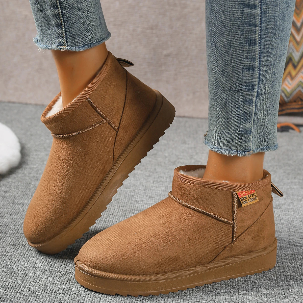Winter Round Head Sexy Comfortable Warm Casual Walking Boots Fashionable New Suede Thick Sole Large Size Snow Boots for Women