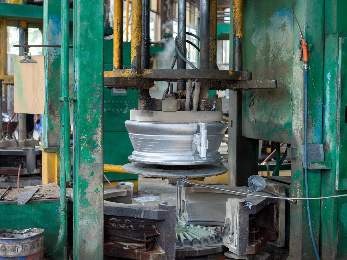 2024 New Arrival 19 20 21 Inch 5x112~120 Alloy Wheels Staggered Car OEM Rims 5X112~120